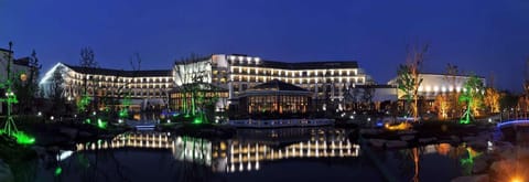 Worldhotel Grand Dushulake Suzhou Hotel in Suzhou