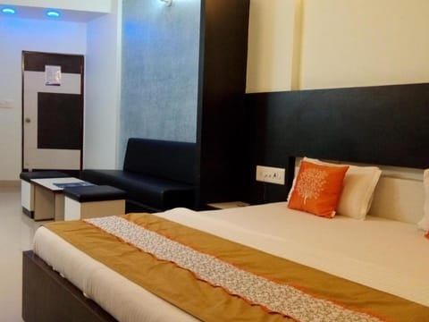 Skylon Hotel Hôtel in Gandhinagar