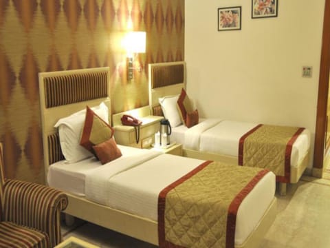 Hotel Park Grand Hotel in Chandigarh