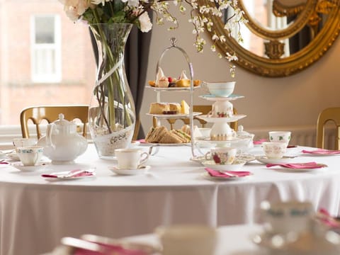 Maryville House Tearooms & Boutique B&B Vacation rental in Belfast