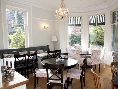 Maryville House Tearooms & Boutique B&B Vacation rental in Belfast