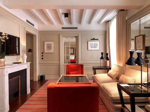 MARQUIS Faubourg St Honoré Relais & Châteaux Vacation rental in Paris