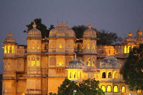 The Red Pier by Downtown Udaipur Vacation rental in Udaipur