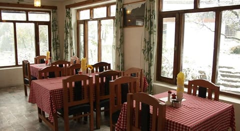 Tourist Hotel Vacation rental in Manali