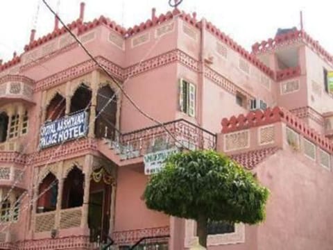 Royal Aashiyana Palace Hotel in Jaipur