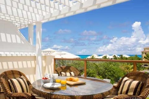 Villa del Mar Hotel in Turks and Caicos Islands