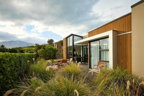 The Fairways Apartments Vacation rental in Kaikōura