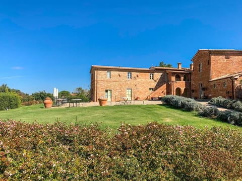 Casale Cardini Vacation rental in Foiano della Chiana