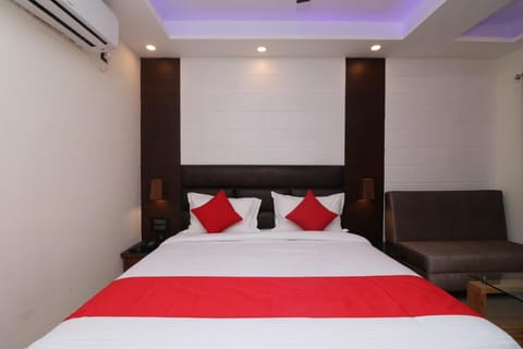 Hotel Skyking Hotel in Dehradun