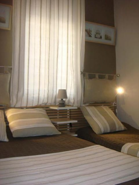 Hotel Ariana Vacation rental in Marseille