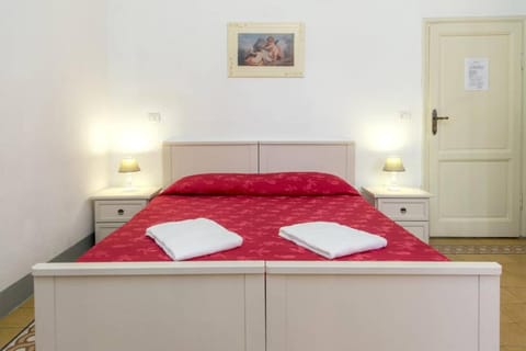 Guest House L'Aranceto Vacation rental in Florence