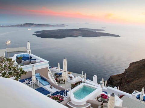 Iconic Santorini, a Boutique Cave Hotel Vacation rental in Imerovigli