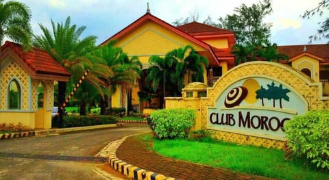 Club Morocco Beach Resort And Country Club Resort in Subic
