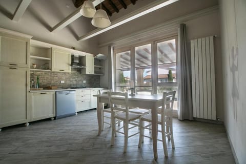 Fattoria Palazzeta - Pet & Family Friendly Vacation rental in Cecina