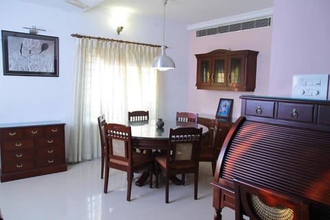 Fortbeach Service Apartments Vacation rental in Kochi