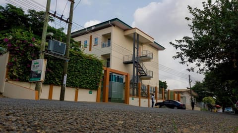 Monarch Hotel Vacation rental in Accra