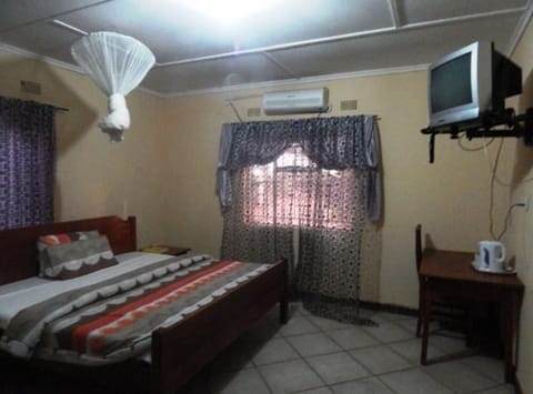 Kwesu Guest House Lodge Vacation rental in Zimbabwe