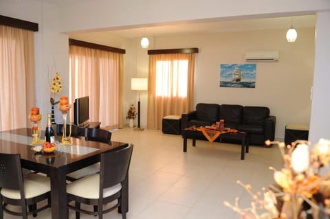 Vineland Sheromyli Villas Vacation rental in Pissouri