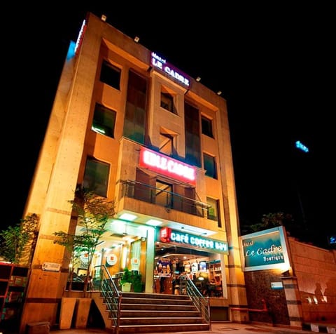 Hotel Le Cadre @ Kailash Metro Hotel in New Delhi