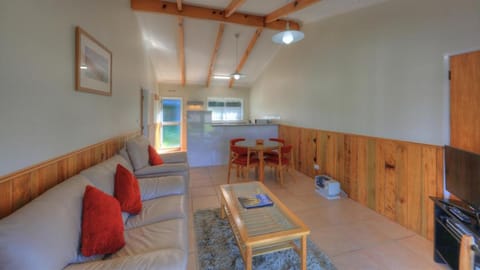 Daydreamer Apartments Vacation rental in Burnt Pine