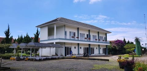 Maple House Lembang Alojamiento y desayuno in Parongpong