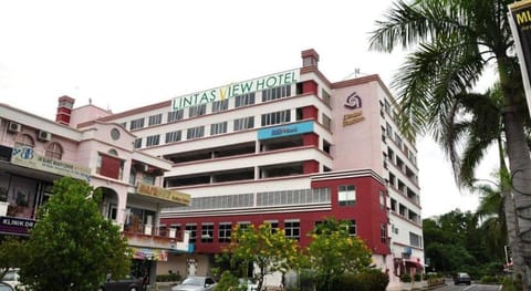 Lintas View Hotel Vacation rental in Kota Kinabalu