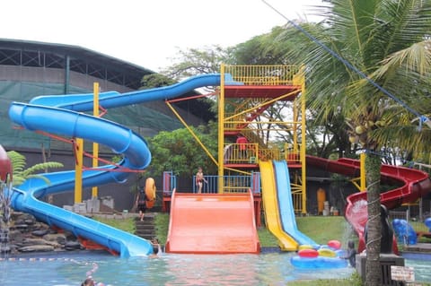 Oasis Siliwangi Hotel & Waterpark Resort in Bandung