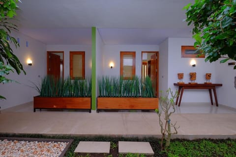 Villa Mataano Vacation rental in Batu Layar