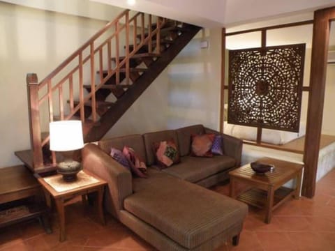 Chateau Dale Boutique Residence Apartment hotel in Pattaya City