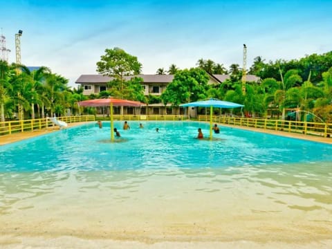 Camp Holiday Resort & Recreation Area Campingplatz /
Wohnmobil-Resort in Island Garden City of Samal