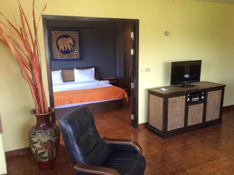 Cocco Resort Hotel in Pattaya City