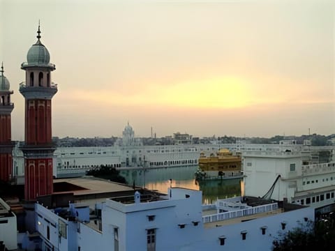 Hotel CJ International Vacation rental in Punjab, India