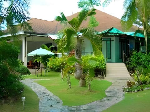 Panglao Tropical Villas Vacation rental in Panglao