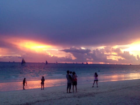 Boracay Golden Phoenix Hotel Vacation rental in Boracay