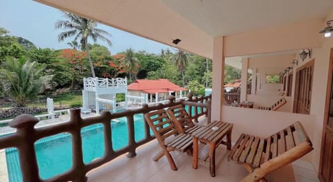 Paradise Bungalows Vacation rental in Ban Tai