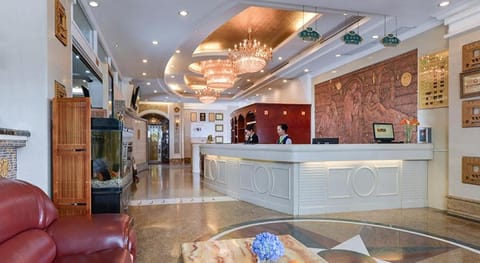 Vienna Hotel Silver Lake Branch Vacation rental in Shenzhen