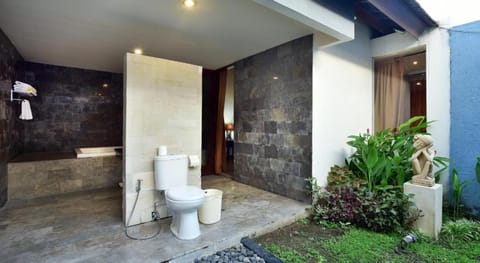 The Khayangan Dreams Villa Umalas Vacation rental in North Kuta