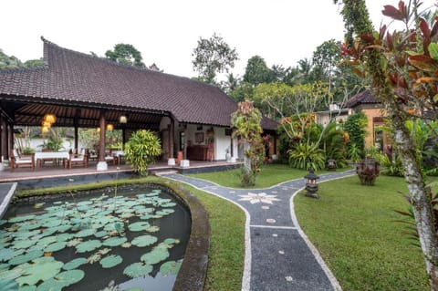 Villa Taman Di Blayu Vacation rental in Marga