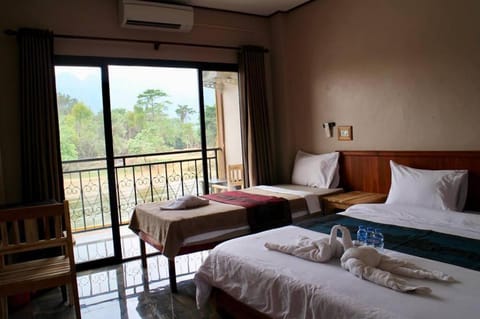 River View Hotel Urlaubsunterkunft in Vang Vieng