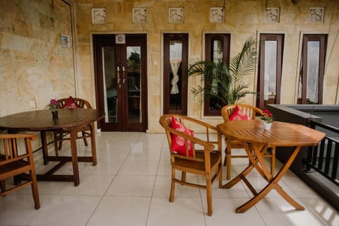 Nyoman Warta Accommodation Vacation rental in Ubud