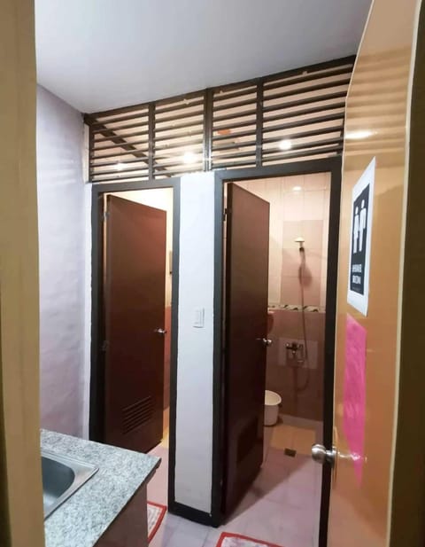 Amax Inn Makati Vacation rental in Pasay