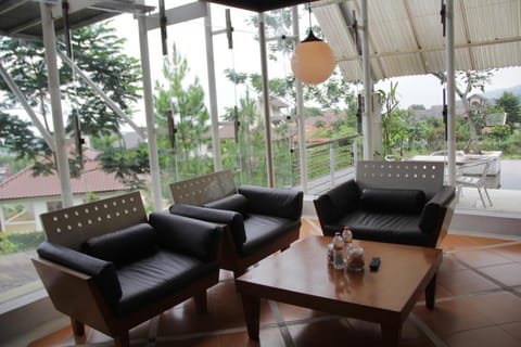 Vila Air Natural Resort Lembang Resort in Parongpong