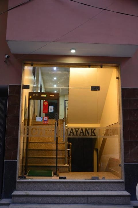 Airport Hotel Mayank Residency Vacation rental in New Delhi