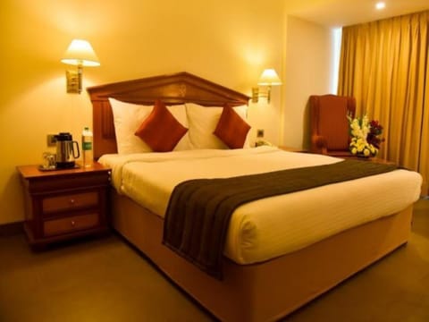 Hotel Sagar Plaza Hotel in Pune