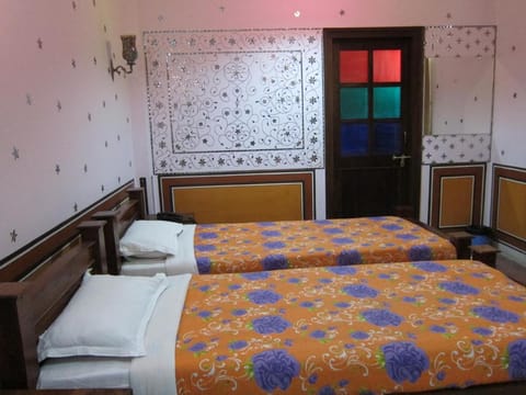 Rani Mahal Hotel Übernachtung mit Frühstück in Jaipur