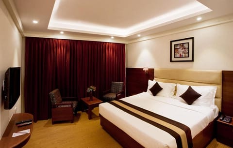Royal Regency Lifotel by Crossway Hotel in Chennai