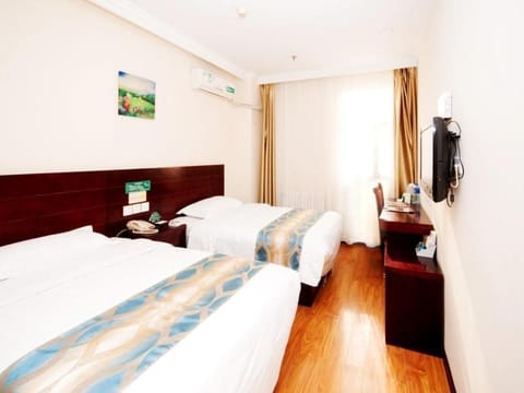 GreenTree Inn Tianjin Huanghe Ave Guangkai Metro Station Express Hotel Hotel in Tianjin