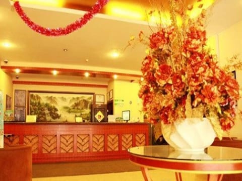 GreenTree Inn Nanjing ZhonGYAnGMEn Railway Station Express Hotel Vacation rental in Nanjing