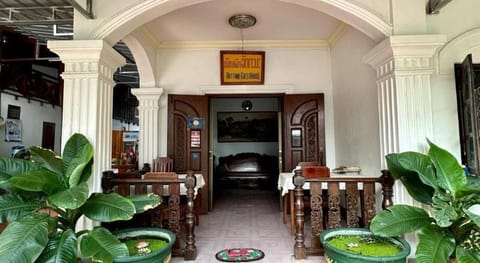 Rattana Guesthouse Vacation rental in Luang Prabang