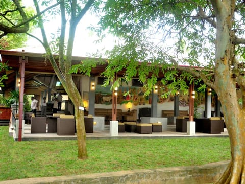 Siddhalepa Ayurveda Resort - All Meals, Ayurveda Treatment and Yoga Resort in Wadduwa